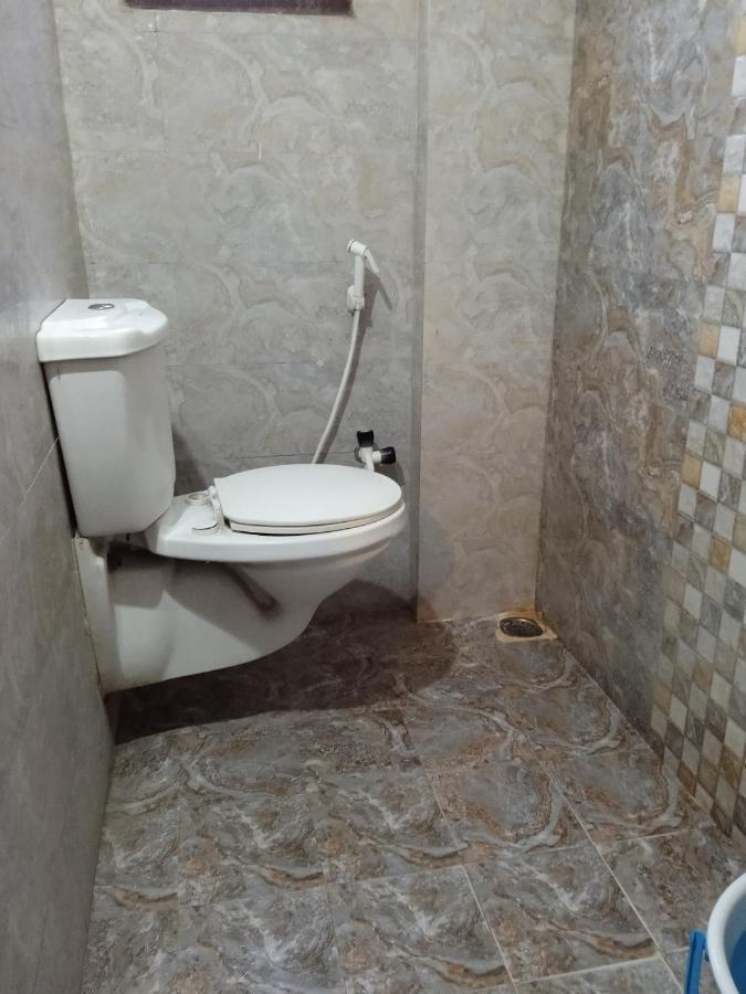 The Royal Inn Visakhapatnam Bagian luar foto